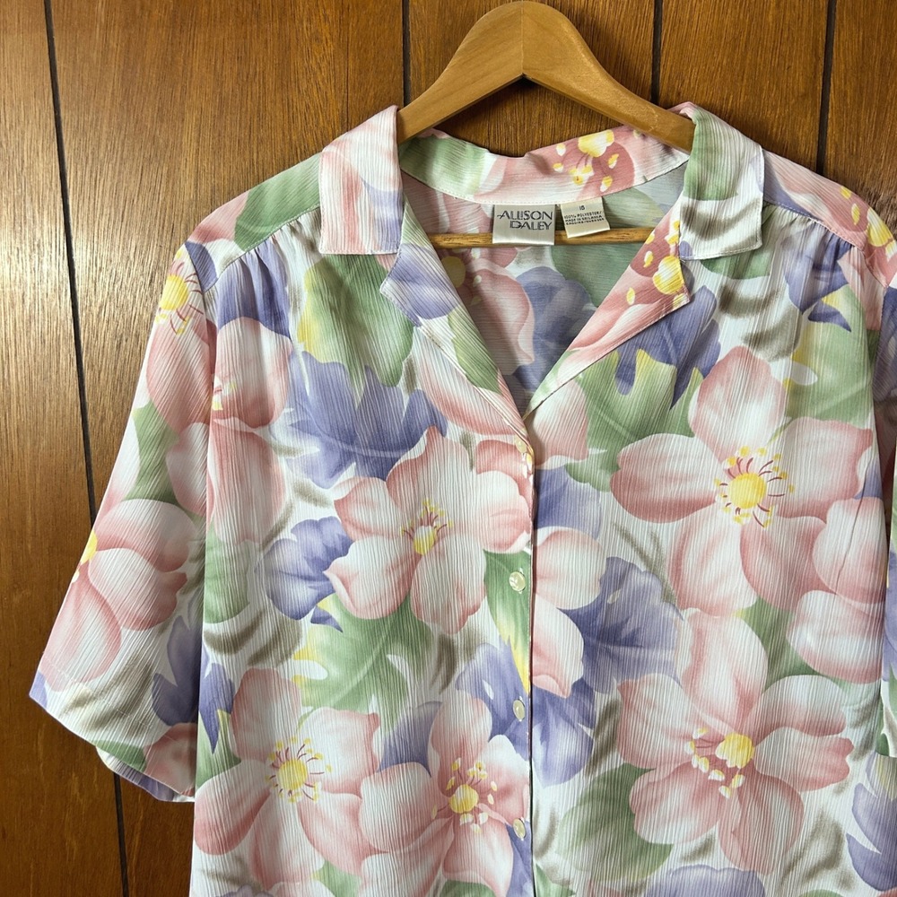 Vintage Allison Daley Womens Floral Print Short Sleeve Shirt 90's Cottage Garden
